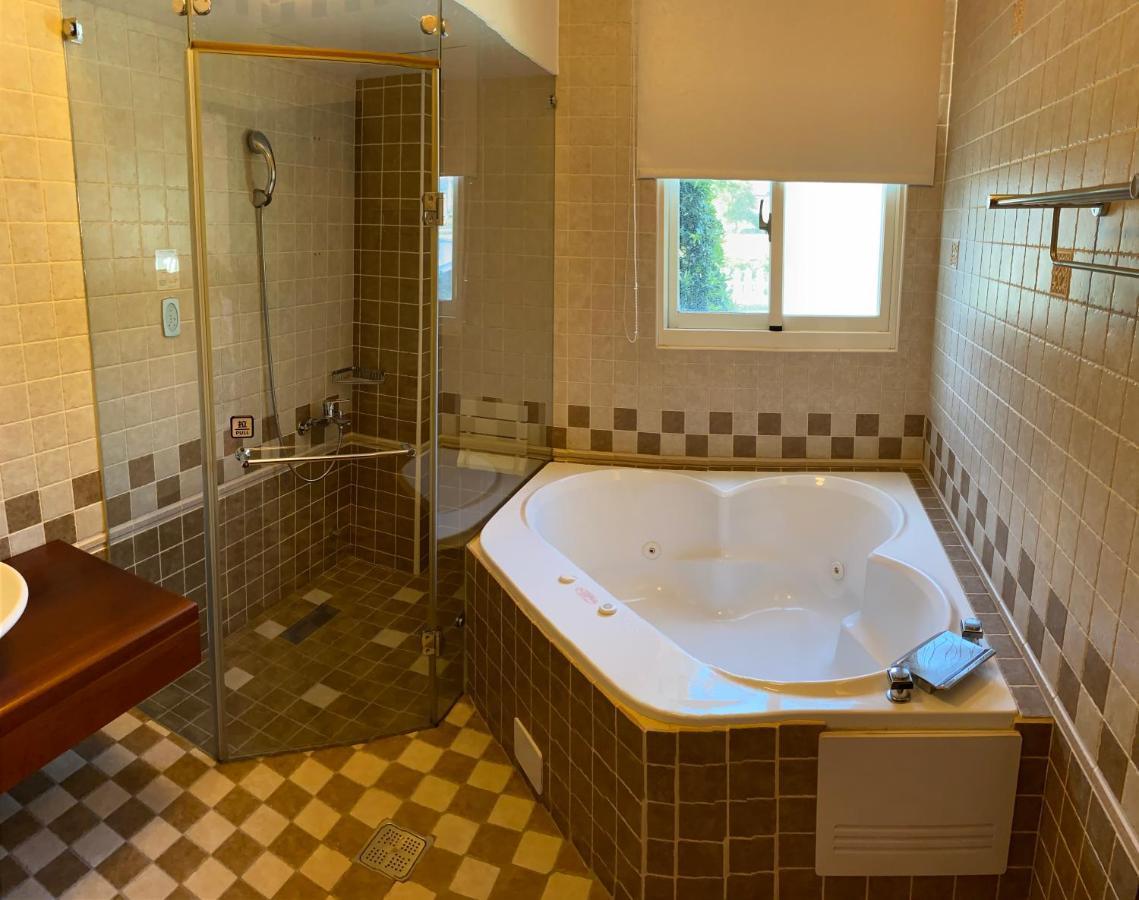 Luxembourg Hills Homestay Jiaoxi Luaran gambar
